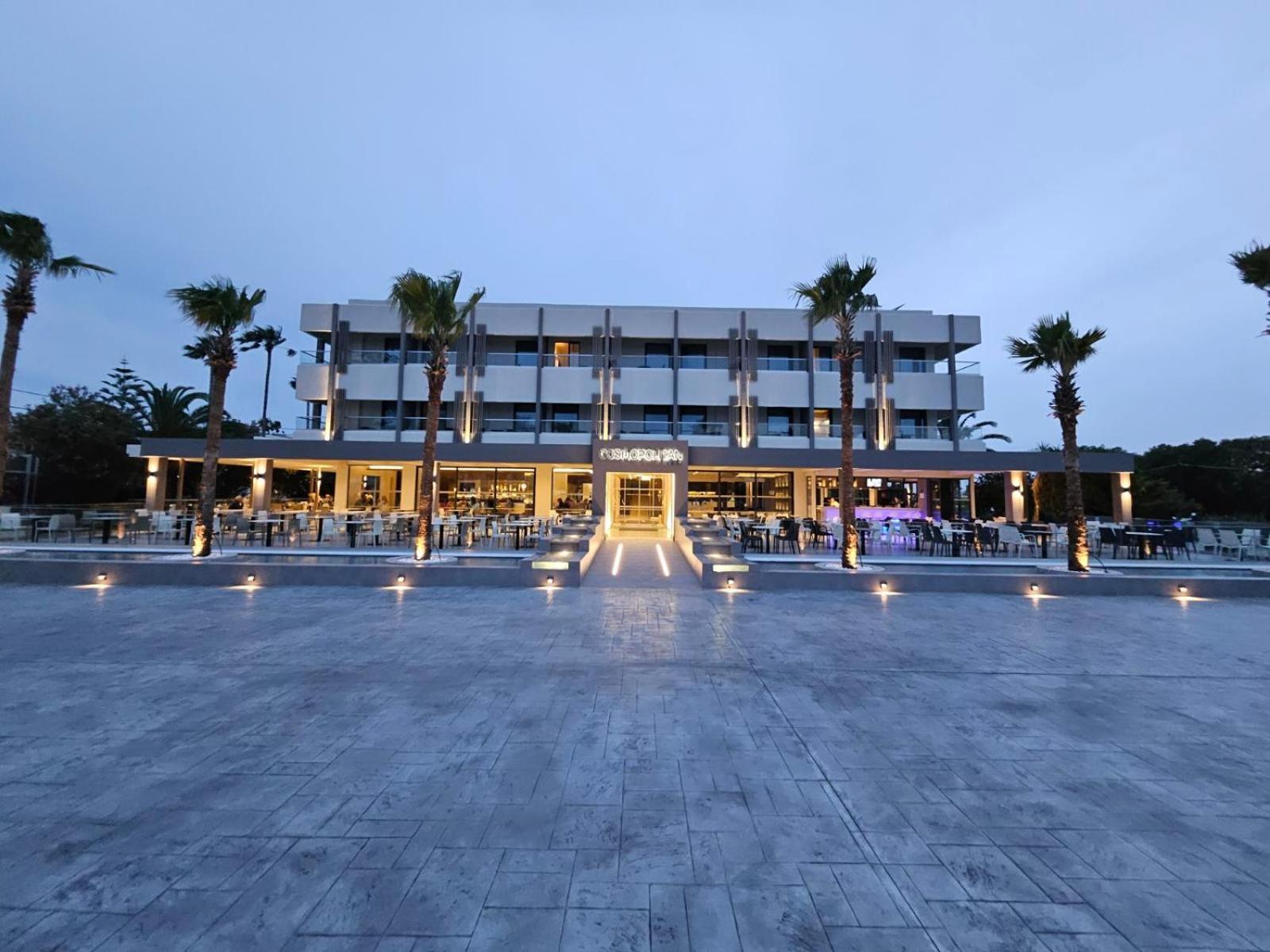 Cosmopolitan Hotel Luaran gambar