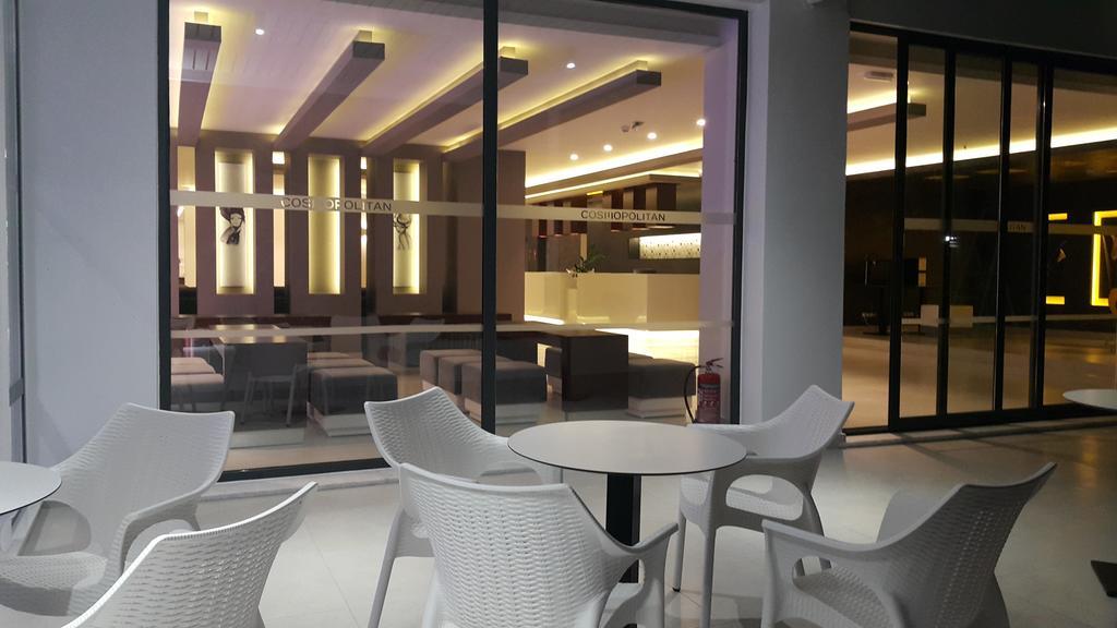 Cosmopolitan Hotel Luaran gambar